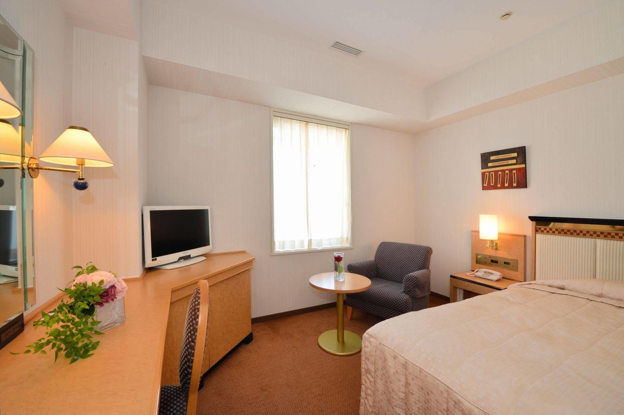 Hotel Crown Palais Kōbe Exterior foto